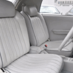 愛車の白い内装を、新車の輝きに戻したい なんとなく、くすんできた！